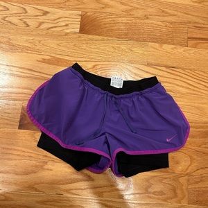 🦋⭐️Nike Running Shorts Built in Spandex Side Pockets Purple Small